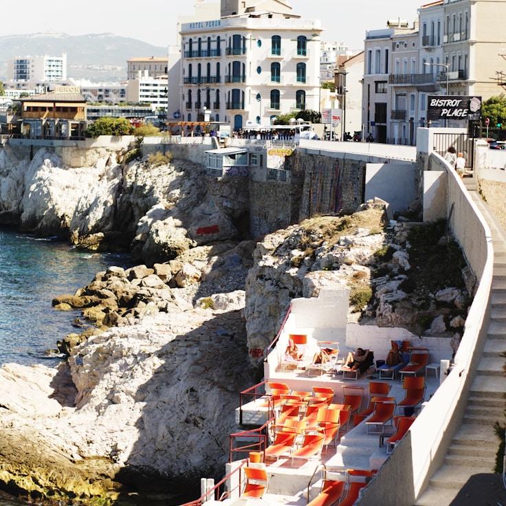 Outdoor terrace seating suitable for families in Greenwich